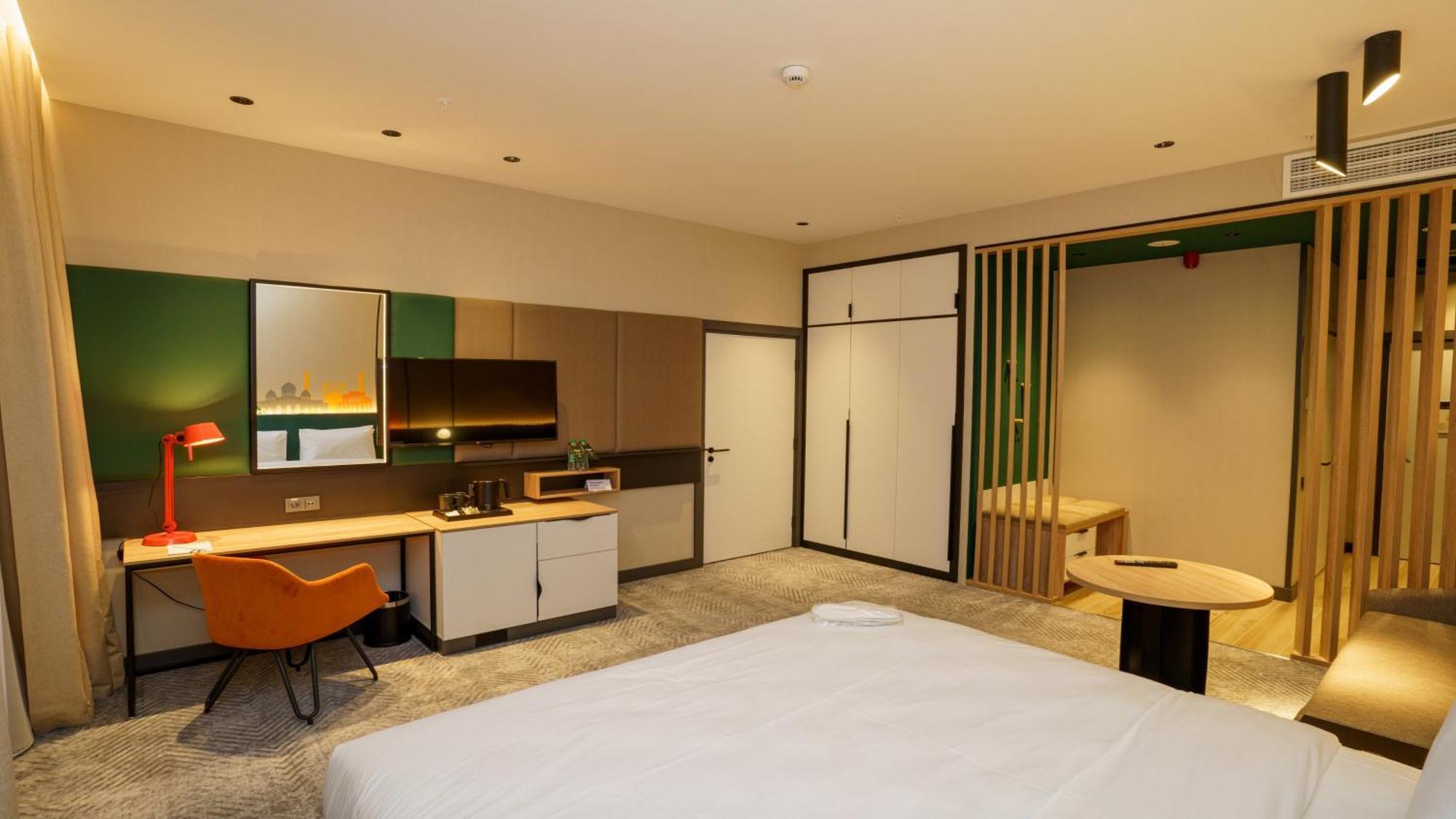 Holiday Inn Tashkent City By Ihg 외부 사진